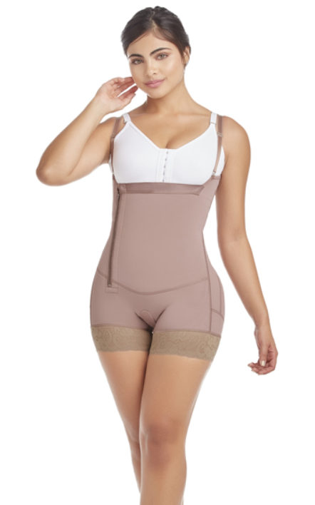 FAJA MUSLO ESTRAPLESS CON CIERRE LATERAL SENOS LIBRES  FAJATE